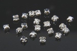4mm Crystal Chaton Connector