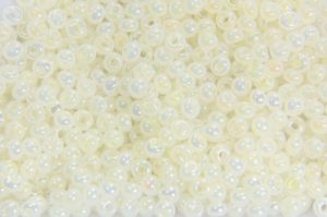 Pale Cream Rainbow Preciosa Seed Beads