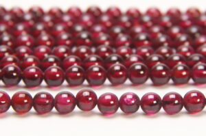 A Grade Garnet 4mm Round Semi Precious Gemstones