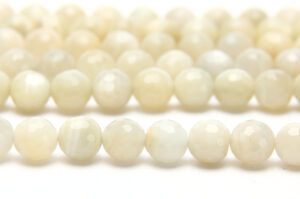 Moonstone 10mm facetted Round Semi Precious Gemstones