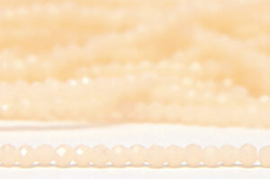 Luster Peach Sherbet Size 11/0 Micro Crystals