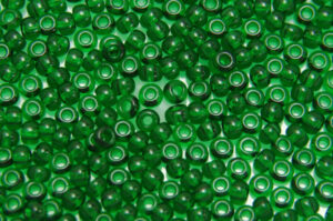Transparent Emerald Preciosa 8/0 Seed Beads