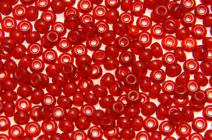 Transparent Redcurrant Preciosa 8/0 Seed Beads