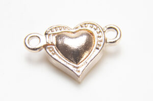 20x12mm Rose Gold Magnetic Heart Clasp
