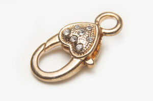 22x13mm Rose Gold Crystal Heart Lobster Clasps