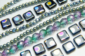 Emerald Ice Floating Chain Jewellery Bead Bundle