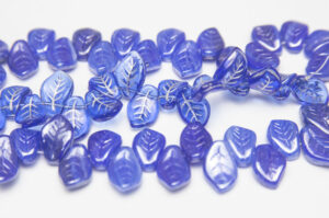 14x11mm Silver Veined Royal Sapphire Top Drilled Leaf