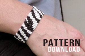 Zebra Print Square Stitch Tapestry Bracelet Pattern Download