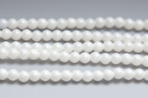 4mm Satin White Pearl Round Czech Glass Beads
