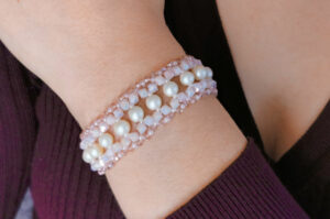 Opulent Ivory Alyssia Crystal & Pearl Bracelet Kit