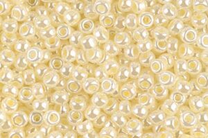 Ceylon Butter Cream Miyuki 8/0 Seed Beads