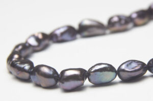 6x10mm Peacock Centre Drilled Keshi Freshwater Pearls